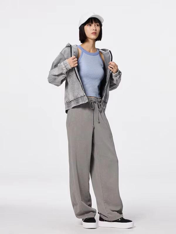 Bra-Feel Cropped Halter Neck Tank Top | Striped