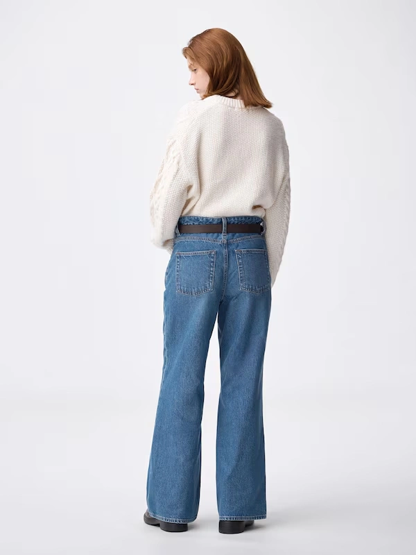Relaxed Wide Flared Jeans 3 Relaxed Wide Flared Jeans