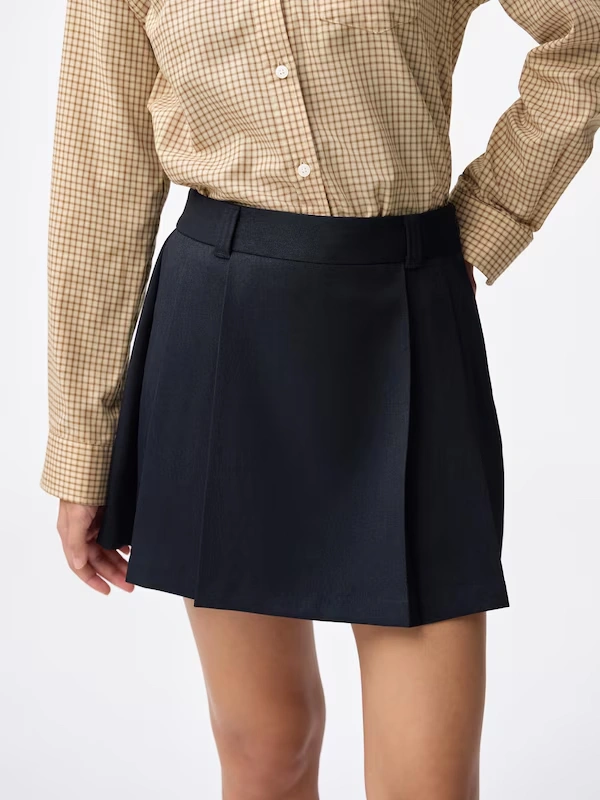 Side Pleated Skort 4 Side Pleated Skort