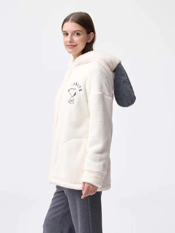 Marshmallow Feel Hoodie | Peanuts