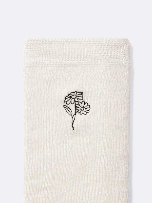 STYLE-HEAT Crew Socks | Back Motif 3 STYLE-HEAT Crew Socks | Back Motif