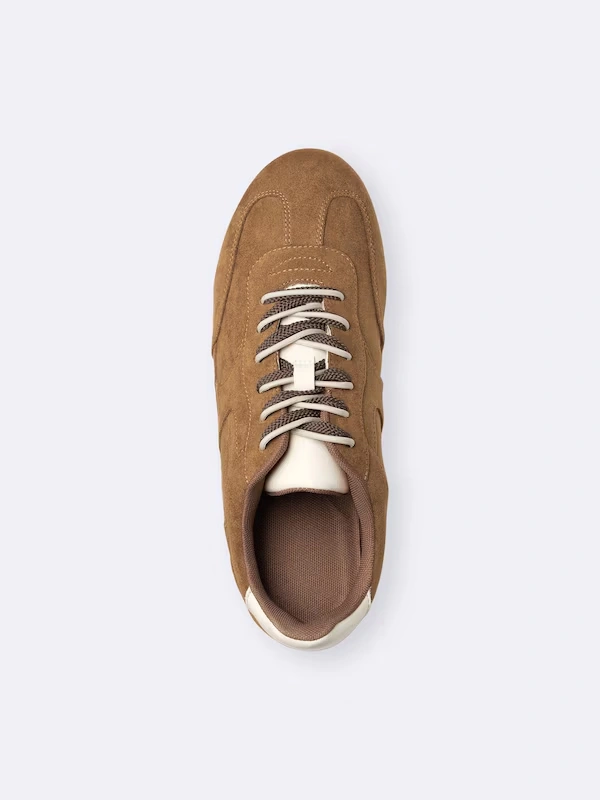 Double Shoe Lace Flat Sneakers 5 Double Shoe Lace Flat Sneakers