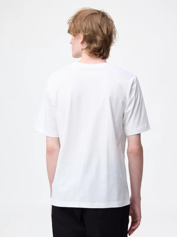 Graphic T-Shirt | MUSIC 2 4 Graphic T-Shirt | MUSIC 2