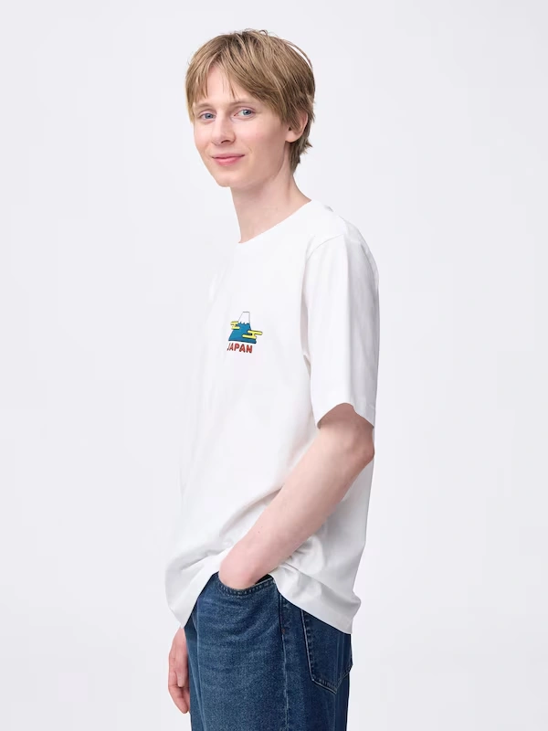 Graphic T-Shirt | Kyoko Nakamura 4 Graphic T-Shirt | Kyoko Nakamura