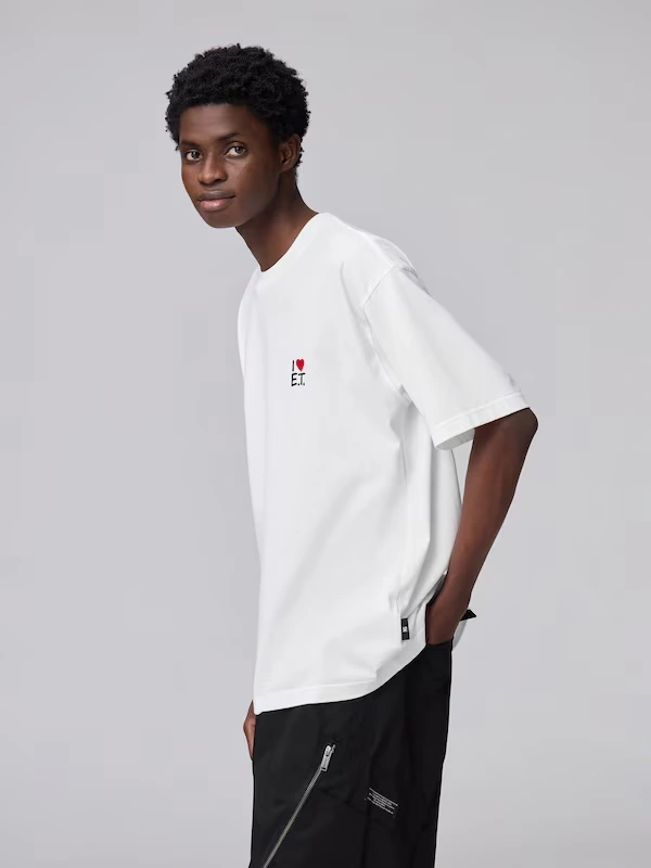 Graphic T-Shirt | UNDERCOVER 2 6 Graphic T-Shirt | UNDERCOVER 2