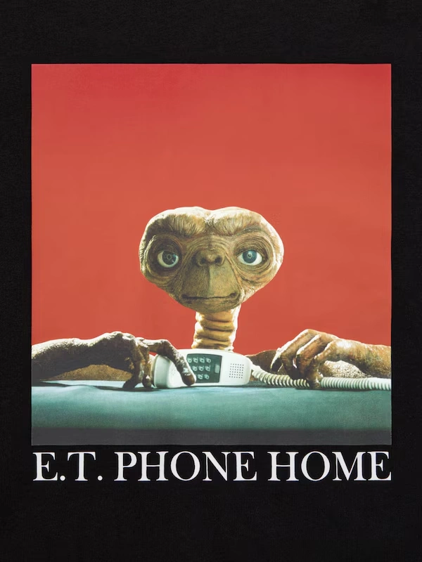 Graphic T-Shirt | UNDERCOVER 1 8 Graphic T-Shirt | UNDERCOVER 1